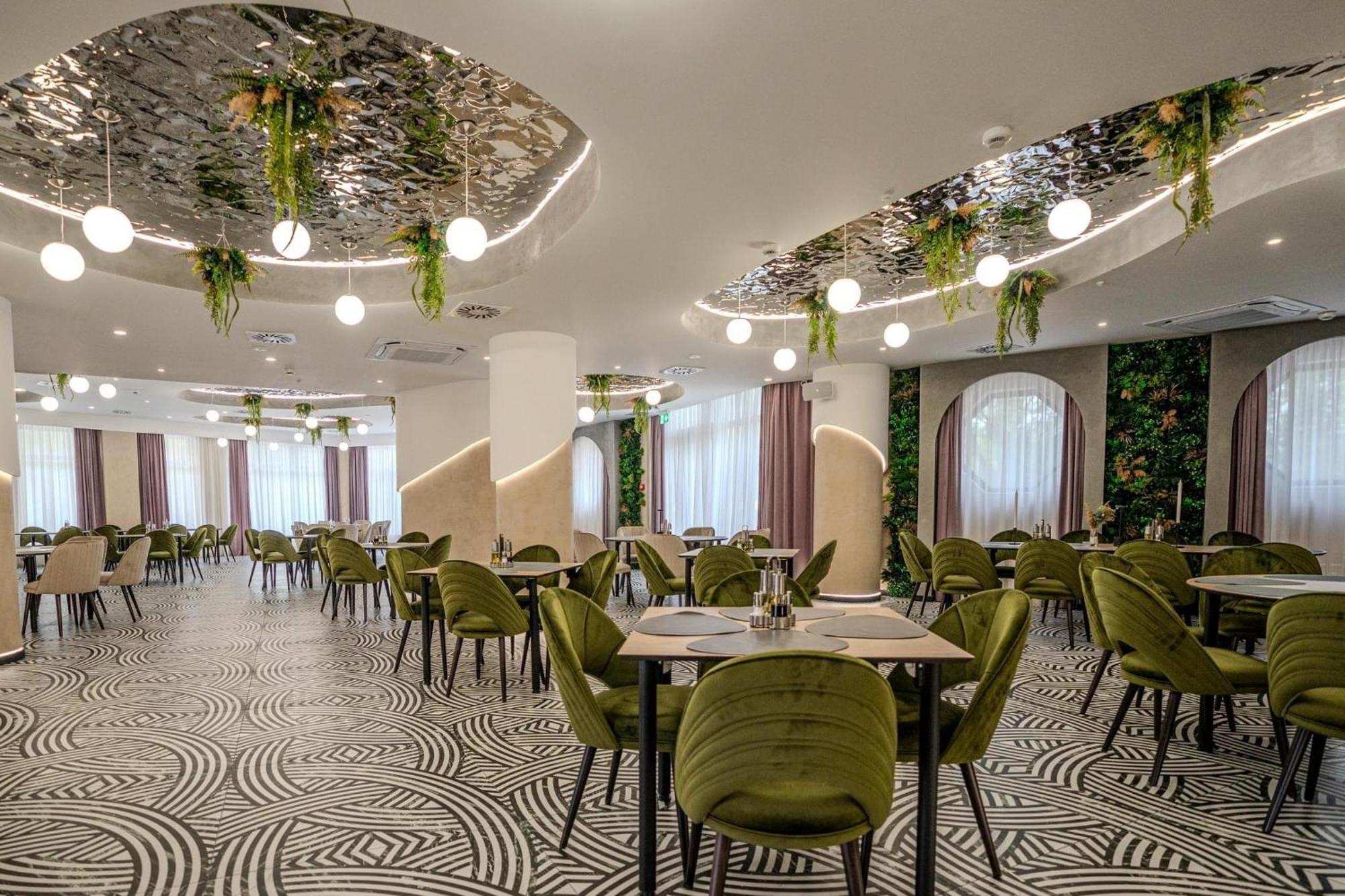 Hotel Emi Mihail Kogălniceanu المظهر الخارجي الصورة